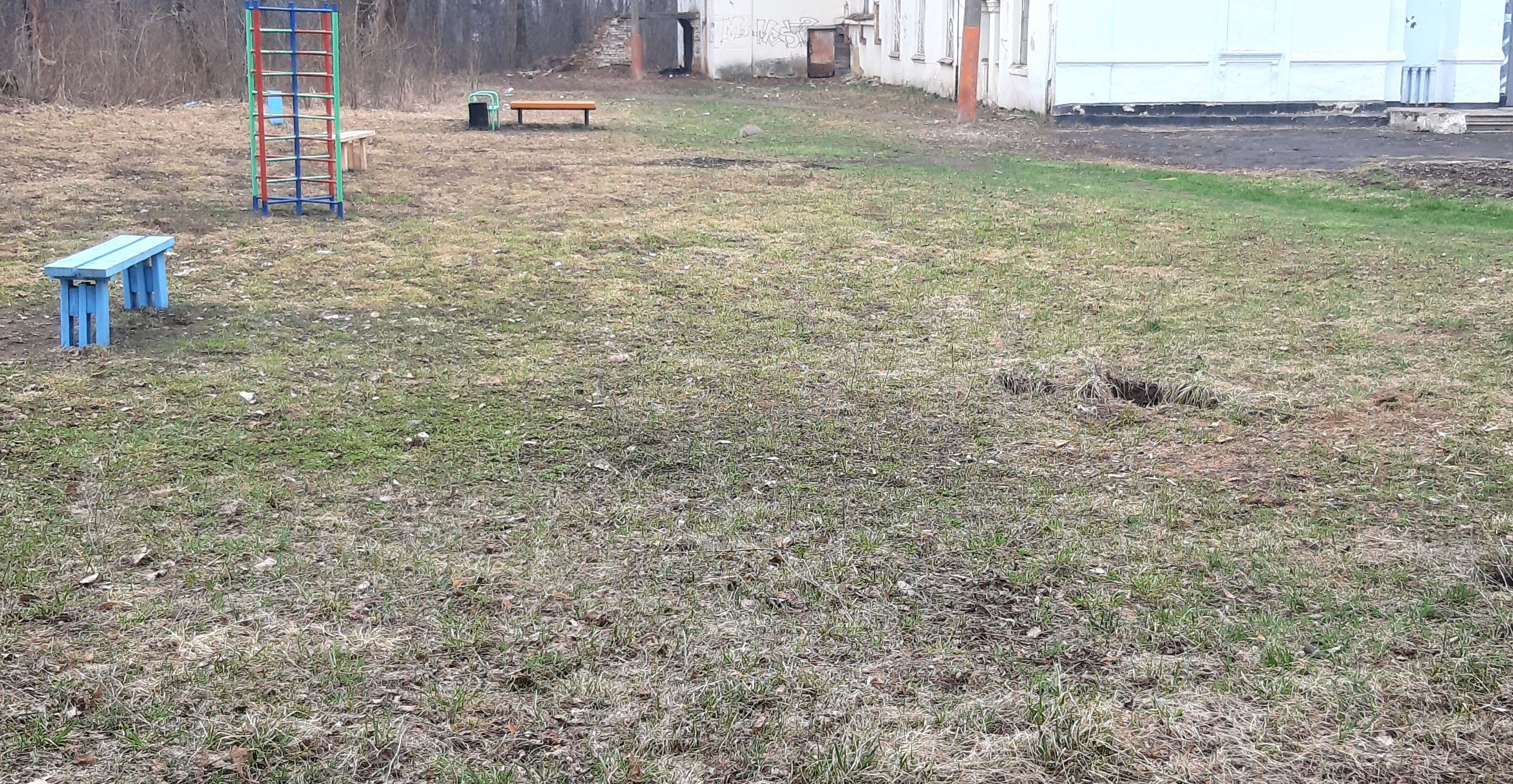 Обустройство спортивной площадки в с.п. Огаревка, ул. 1-Клубная,  в районе дома 14 Щекинского района