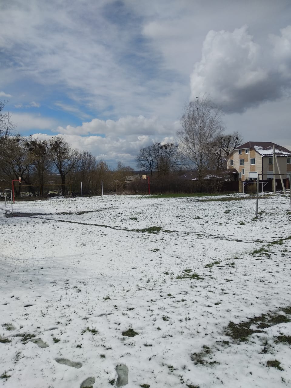 Обустройство спортивной площадки в д.Барсуки, ул.Октябрьская