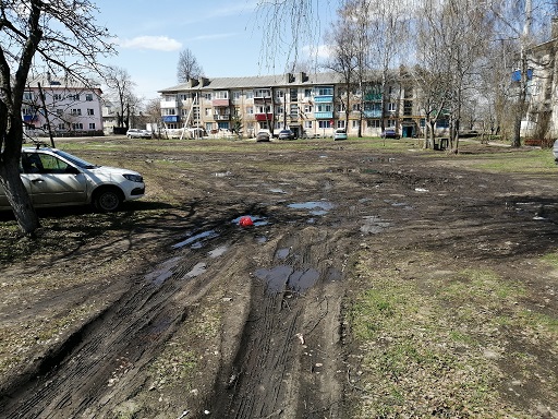 Установка спортивной площадки  в р.п.Куркино  по улице Театральной