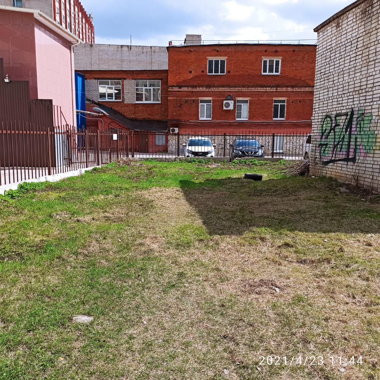 Обустройство детской игровой площадки в МО город Тула, Советский территориальный округ, ул. Лейтейзена, д. 3/11