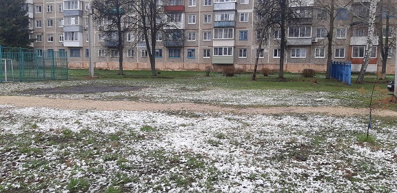 Обустройство спортивной площадки в г. Узловая, кв-л 50 лет Октября между д. №11 и д. №12