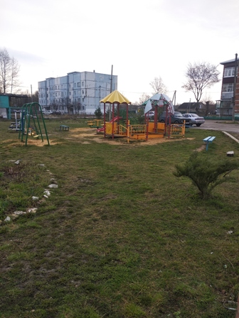 Обустройство детской игровой площадки в п. Арсеньево, ул. Хорева, д. 2 ТОС "Весна"