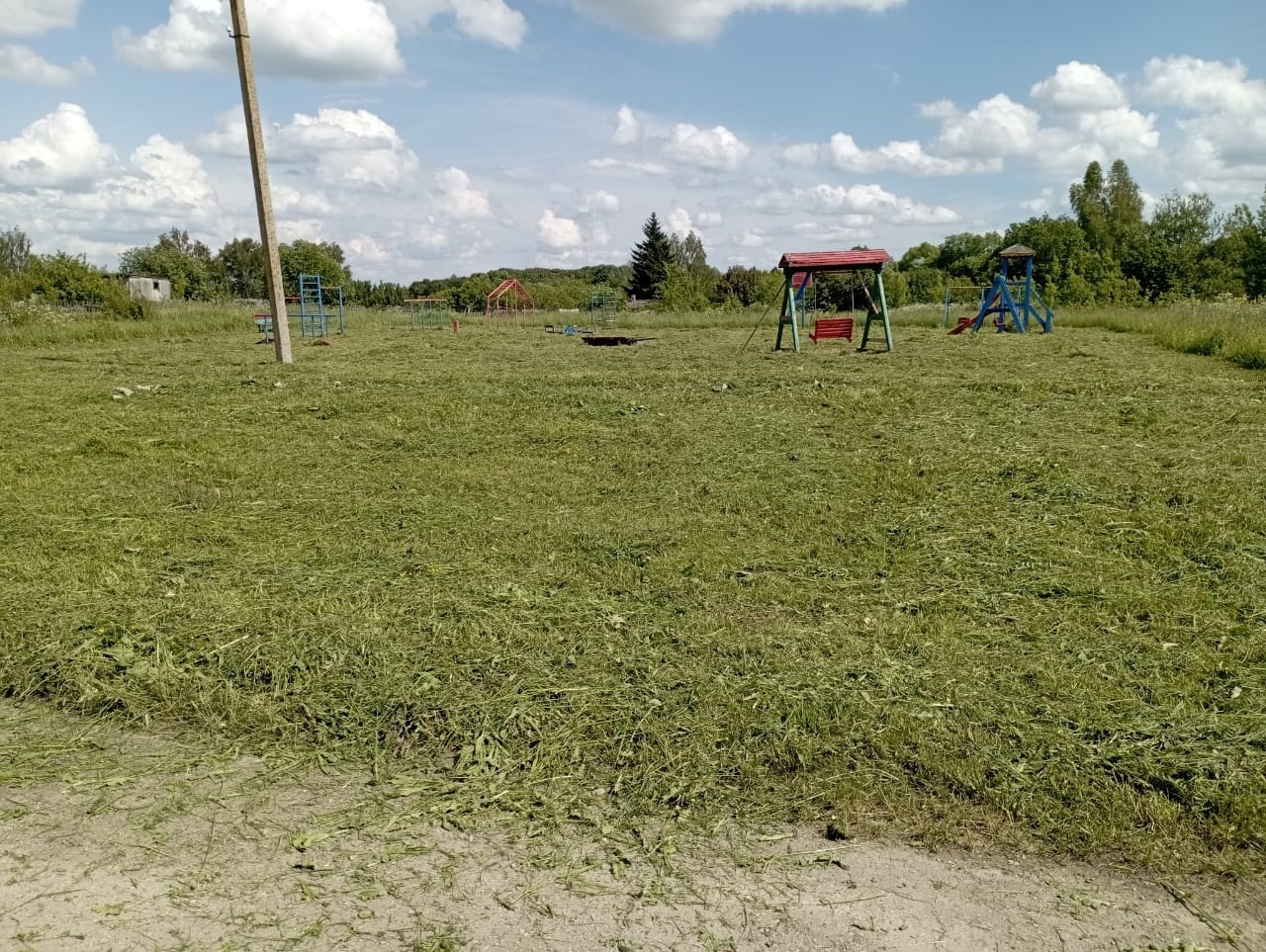 Обустройство спортивной площадки по адресу: Арсеньевский район, село Мокрое,улица Новая в районе дома № 12